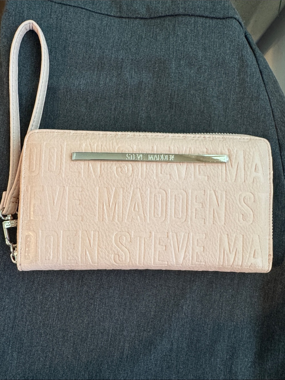 Steve Madden Light Pink Embossed Wristlet Clutch